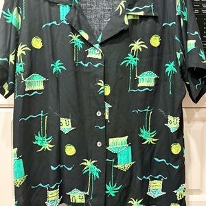 Paradiso Tropical Woman’s Black Button-Up Shirt